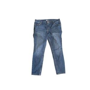 Old Navy Women's Straight Leg Jeans in Medium Blue